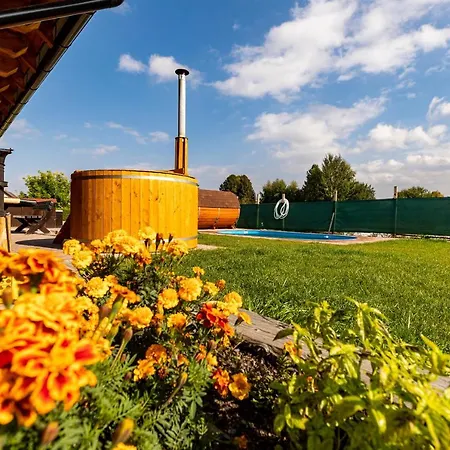 Drevenice Liptov - & Hiking * Lazisko