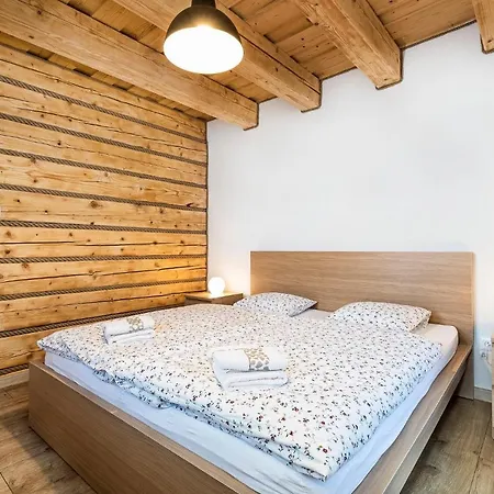 Drevenice Liptov - & Hiking Lazisko